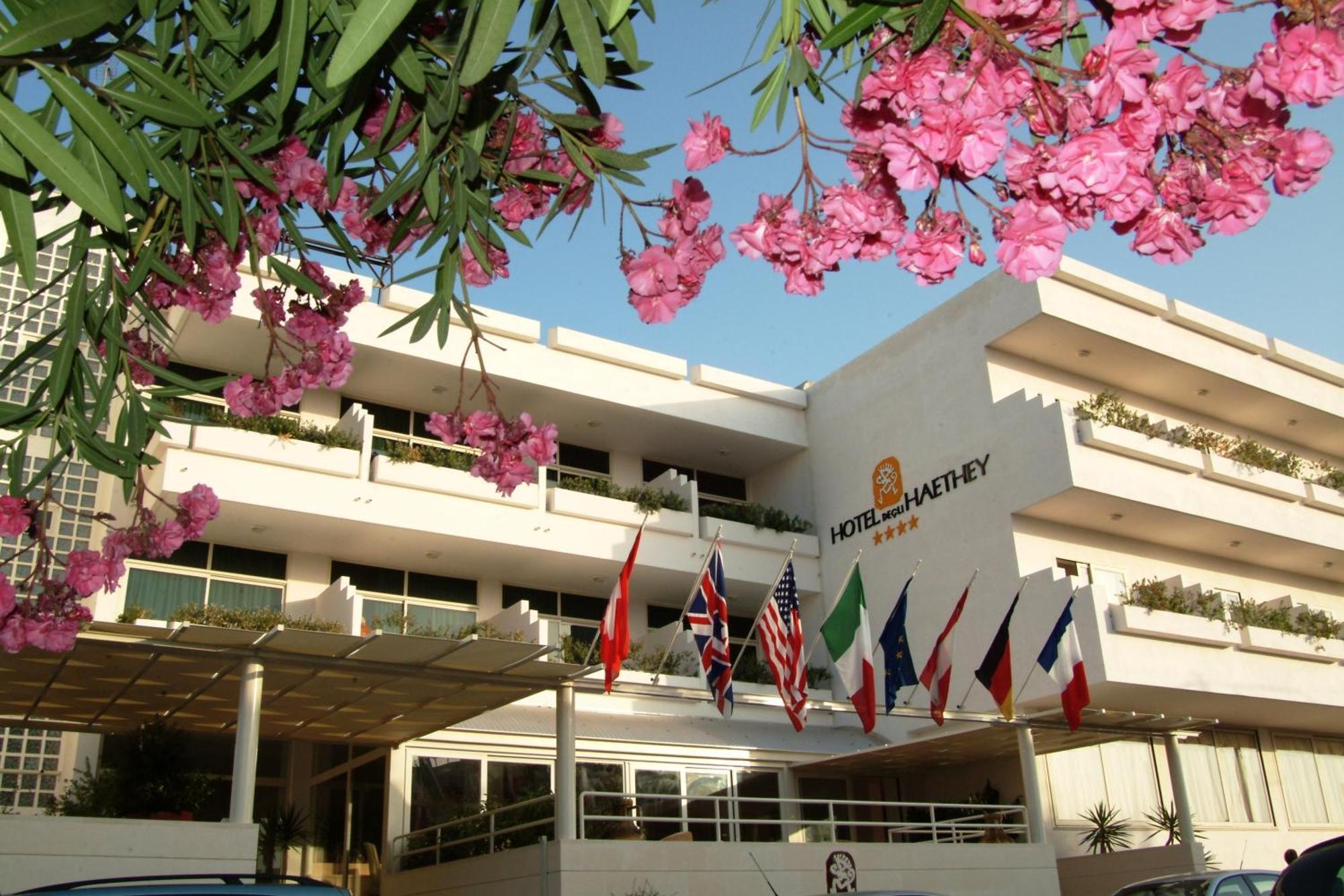 אוטרנטו Hotel Degli Haethey מראה חיצוני תמונה
