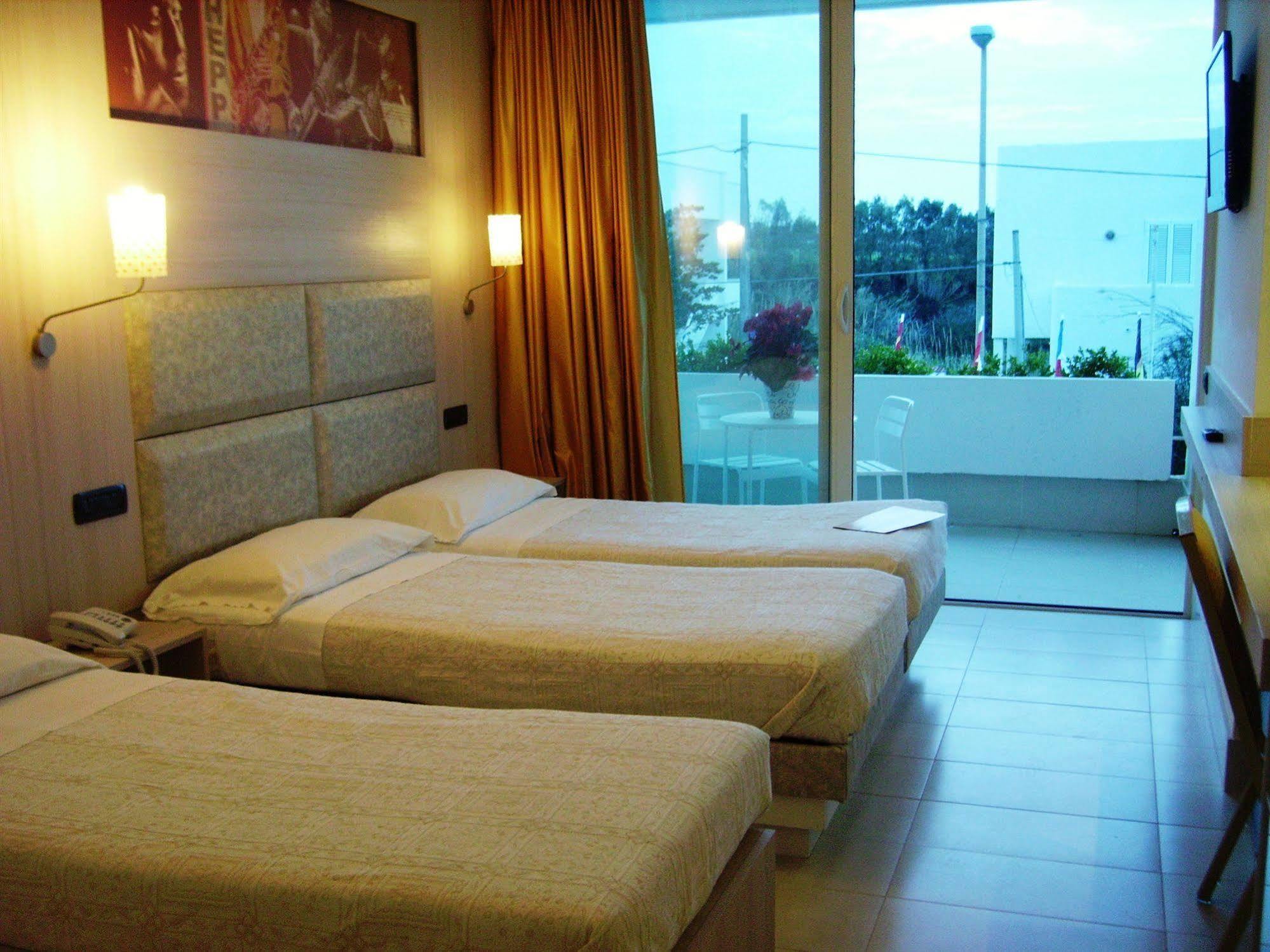 אוטרנטו Hotel Degli Haethey מראה חיצוני תמונה